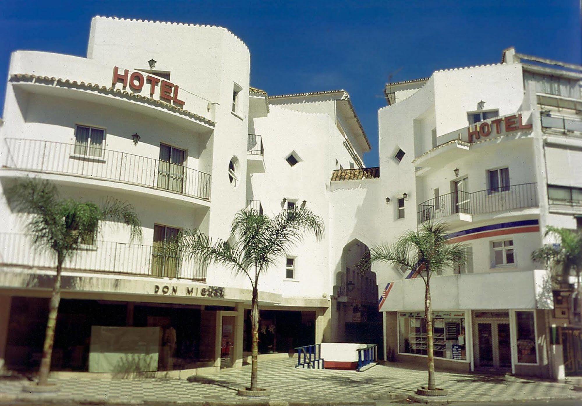 Kristal Otel Torremolinos Dış mekan fotoğraf